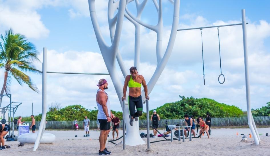 La IHRSA 2022 se prepara para dar la campanada en Miami Beach Ancho de columna Lummus